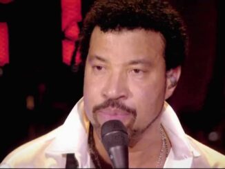 Lionel Richie - Stuck On You